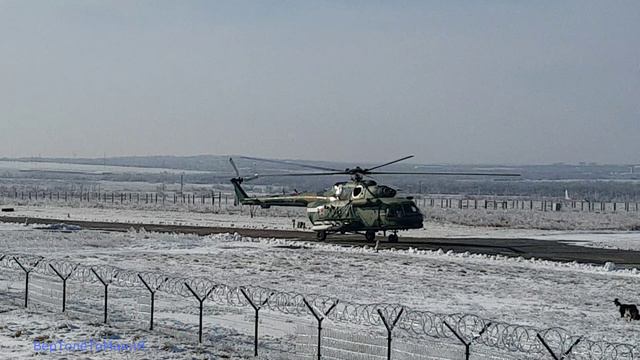 посадка и взлёт вертолёта Ми-8МТВ-2 смотреть онлайн