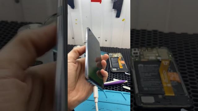 Телефон Samsung не заряжается. Мигает индикатор батареи. смотреть онлайн