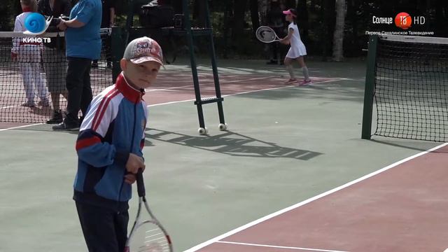 29.08.2018 За Кубок мэра Сахалинской области по теннису сражается более 150 спортсменов смотреть онлайн