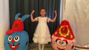 Плесовских Анастасия, 6 лет. Песня "Егоза" музыка Ю.Кудинов