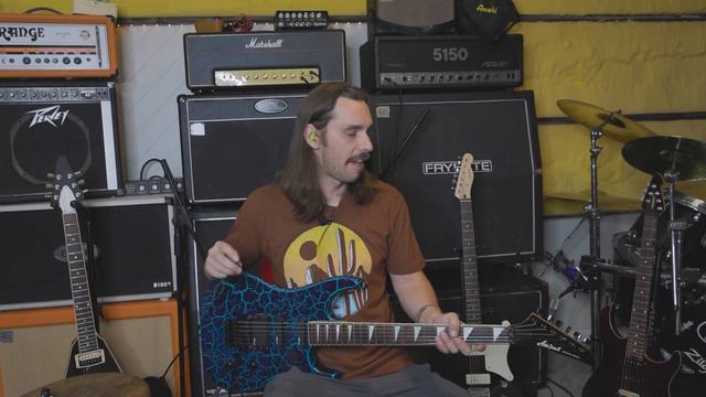 Aria Pro II XR Guitar Unboxing - Tanner's Favorite Things смотреть онлайн