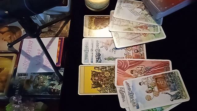 Король пентаклей-королева пентаклей, отношения в июне смотреть онлайн