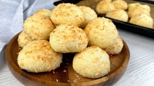 Беру немного кефира и пеку "Колобки" к чаю на скорую руку: продукты для приготовления печенья самые