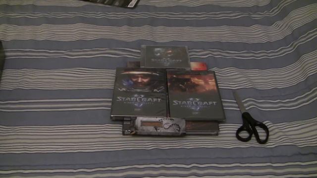 StarCraft 2 Collector's Edition Unboxing! смотреть онлайн
