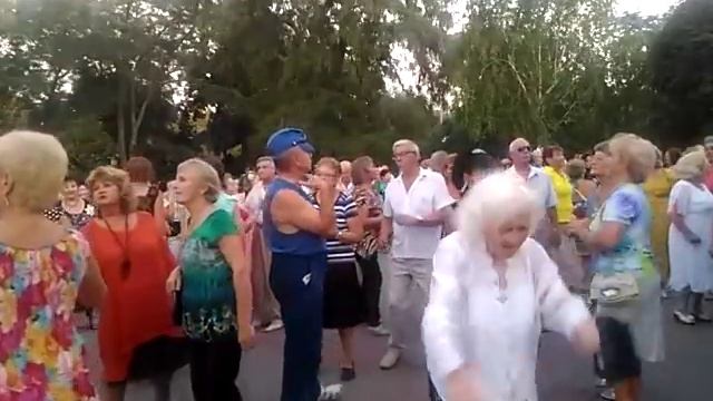 10.09.16 - Танцы на Приморском бульваре - Севастополь - День Москвы - Сергей Соков смотреть онлайн