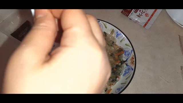 КОРЕЙСКАЯ ЛАПША (ФУНЧОЗА) ЗА 5 МИНУТ/ КАК ВАРИТЬ И С ЧЕМ ЕСТЬ/ ГОТОВИМ ПО-КОРЕЙСКИ/ АЛМАТЫ смотреть онлайн