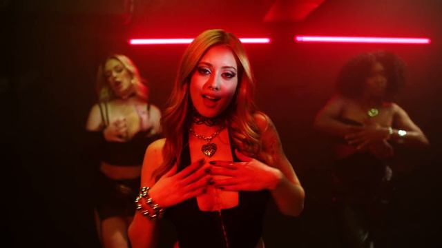 Ananda - A.N.A.N.D.A. (Official Music Video)