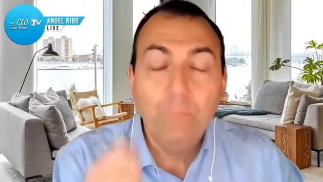 How will you grow your business? Listen to a few Golden Nuggets throughout this interview.... смотреть онлайн