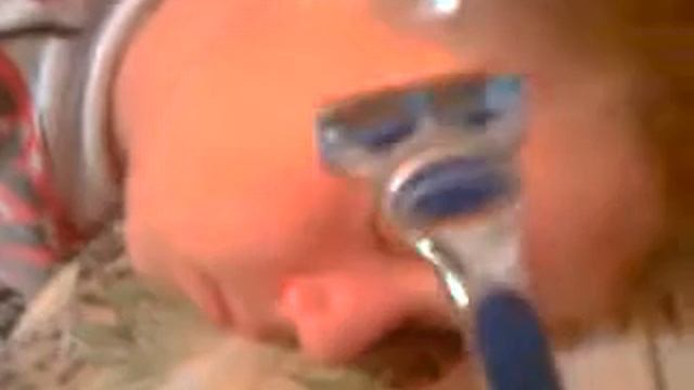 стрижка бровей... смотреть онлайн