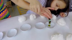 ПРАНКИ НАД ДРУЗЬЯМИ Розыгрыш с Тестом Плей До Съедобный Пластилин Play Doh     Вики Шоу