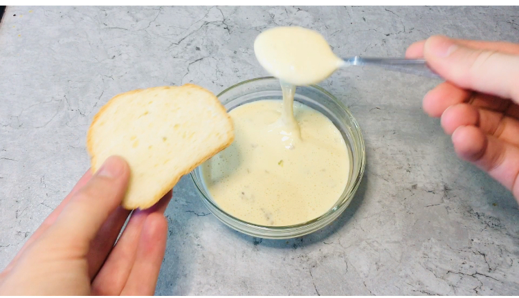 Крем мёд с имбирем: 2 ингредиента и 10 минут приготовления