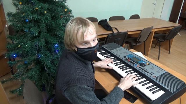 14 популярных танцевальных хитов на фортепиано (Music Life 55 выпуск) смотреть онлайн