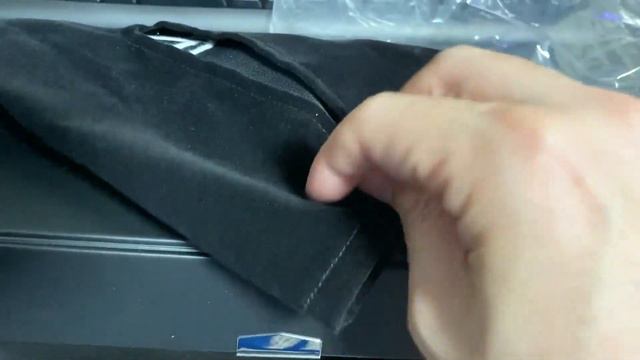 女声おじさんが新しいボーカルマイク【AT4040】を開封して設置するだけの動画 смотреть онлайн