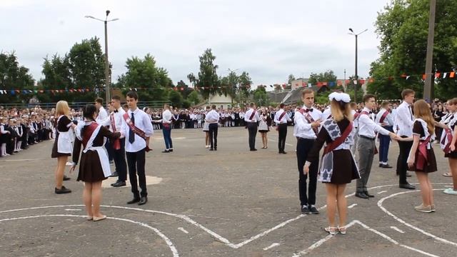Танец выпускников ГУО "СШ №3 г. Осиповичи" 2019 смотреть онлайн