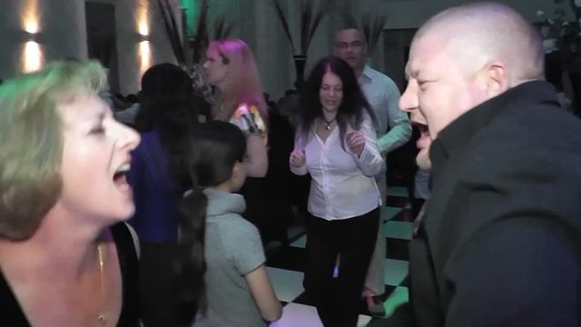 Диско ночь 8 марта смотреть онлайн