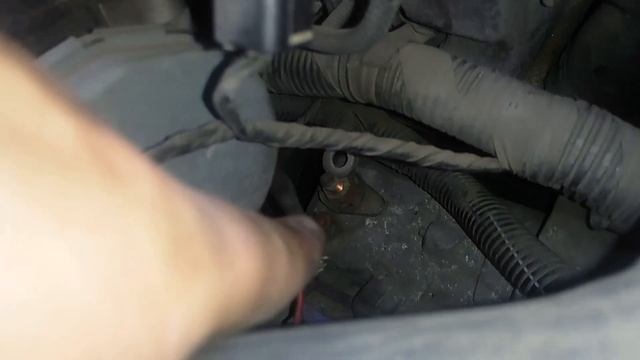 Freelander 2 не заводится! Замена стартера смотреть онлайн