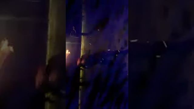 "Капитал" на горящей гитаре смотреть онлайн