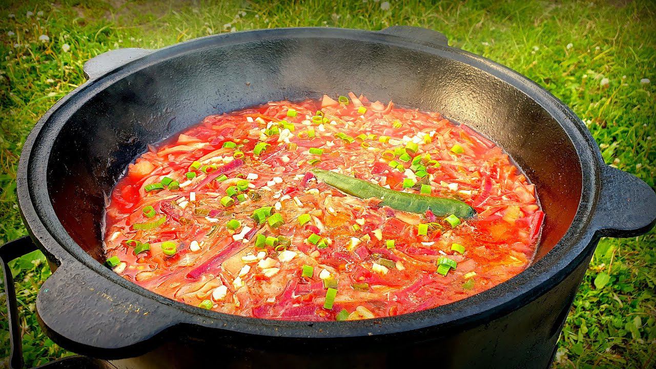 Борщ в казане на костре | Как приготовить Борщ | Царь супов | Челлендж смотреть онлайн