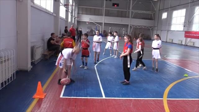 Тэг-регби набирает обороты смотреть онлайн