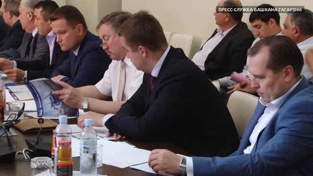 Крупнейшие предприниматели из Санкт-Петербурга изучают возможности инвестирования в Гагаузию смотреть онлайн