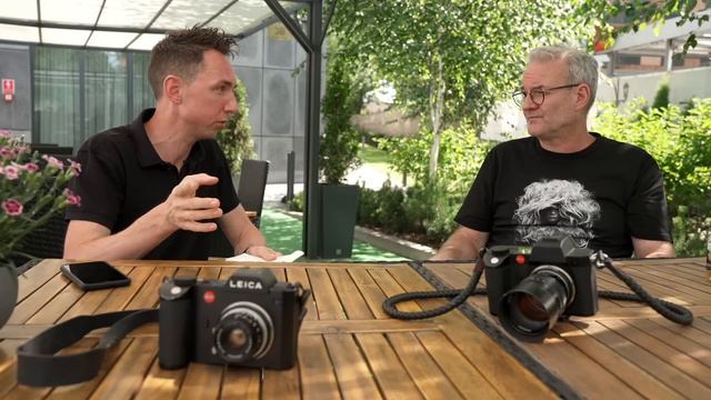 🔴 WHY LEICA? For Fashion | Peter Coulson Explains! смотреть онлайн