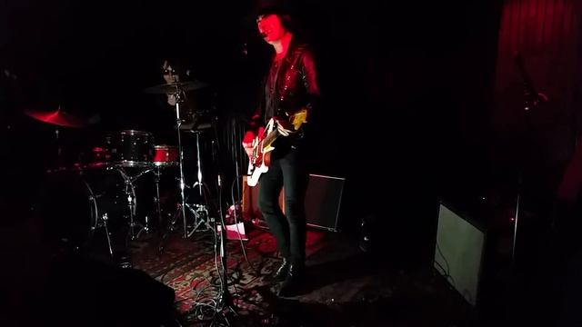 TWIN GUNS "You're Gonna Miss Me" • Live at Bowery Electric's Map Room смотреть онлайн