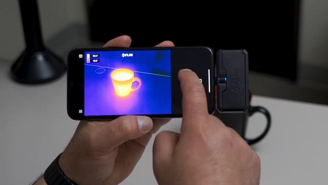 Quick Look: Introducing the New FLIR ONE Application for iOS смотреть онлайн