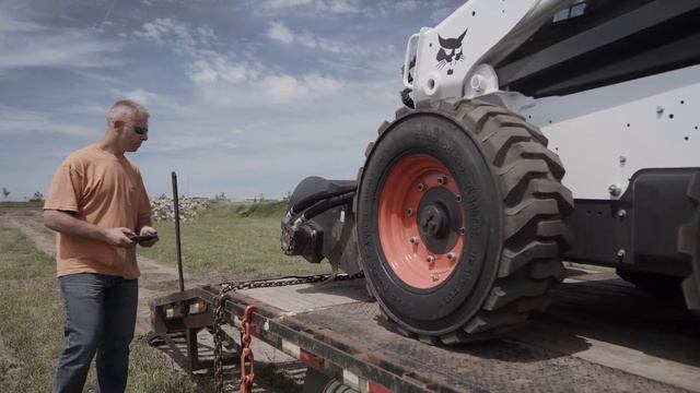 Bobcat MaxControl: Trailer Loading смотреть онлайн