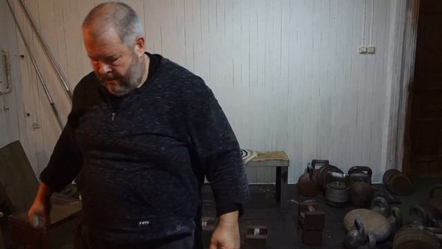 32+32КГ!CТАРИННЫЕ ПРЯМОУГОЛЬНЫЕ ГИРИ! ЖИМ ОДНОЙ РУКОЙ СИДЯ 32+32KG SCALE WEIGHTS!ONE HAND PRESS SEA смотреть онлайн