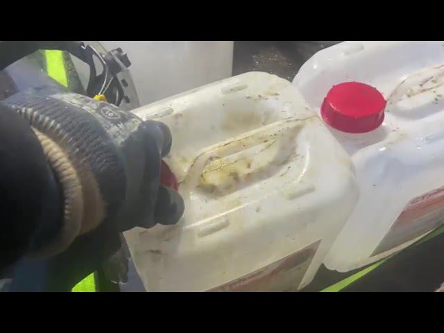 ITOZOR-SERVIS-KIROV Ролик-5 Промывка стояков СО многоквартирного жилого дома