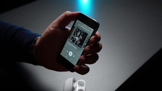 Месяц с AirPods Pro 2 Сравнение с AirPods Pro vs AirPods Pro 2 смотреть онлайн