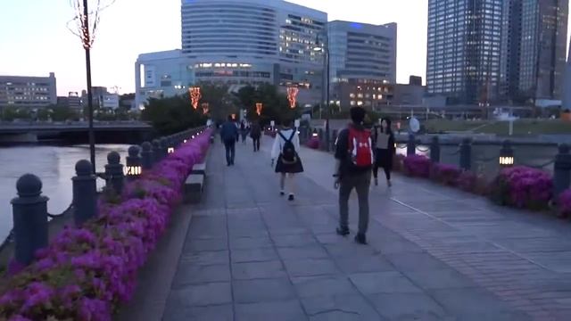 Япония - Прогулка по городу (порт Йокогама) смотреть онлайн