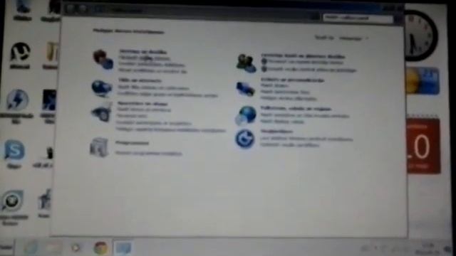 Windows 7 Runing On Acer Aspire One Zg5 Ram 1.50GB Procesor 1,50GHZ.mp4