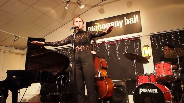 lizzy ossevoort in mahogany sessions смотреть онлайн