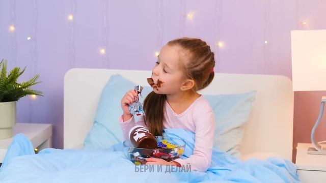 КАК МОИ РОДИТЕЛИ ПРЯЧУТ ВКУСНЯШКИ || Удивительные хитрости для гениальных родителей смотреть онлайн