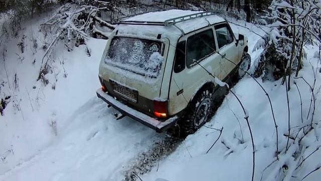 Нивы валят по снегу!!! Зимний Off road. смотреть онлайн