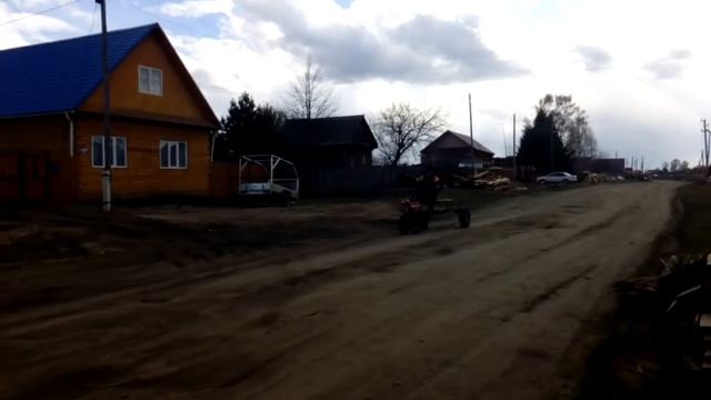 Делаем прицеп к мотоблоку "ОКА".Видео 4.Доработка рамы,каркас сиденья.Первый пробный выезд. смотреть онлайн