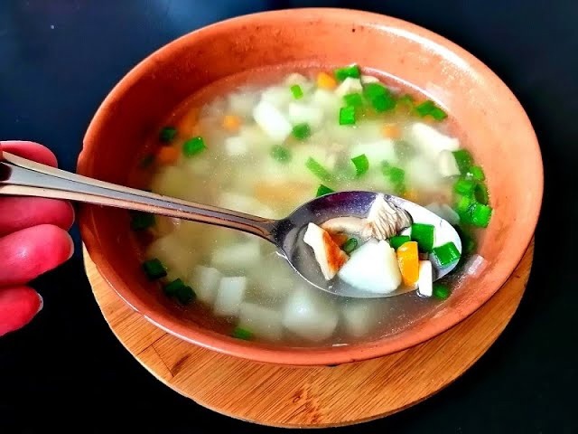 Груздянка/ Как сварить грибной суп/ Как сварить грибной суп из замороженных груздей смотреть онлайн