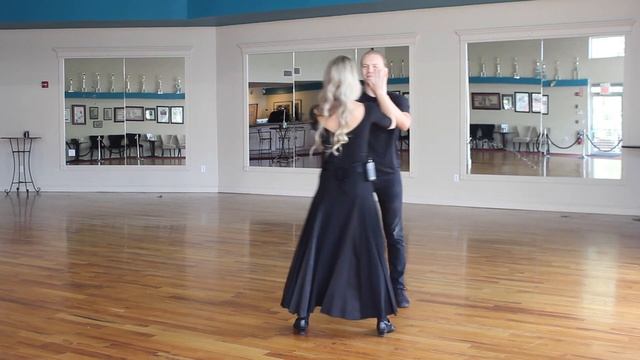 How to Lead a Dance Partner смотреть онлайн