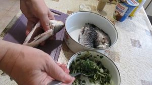 ПОТРЯСАЮЩИЙ РЕЦЕПТ / КАРАСИ В СМЕТАНЕ НА СКОВОРОДЕ