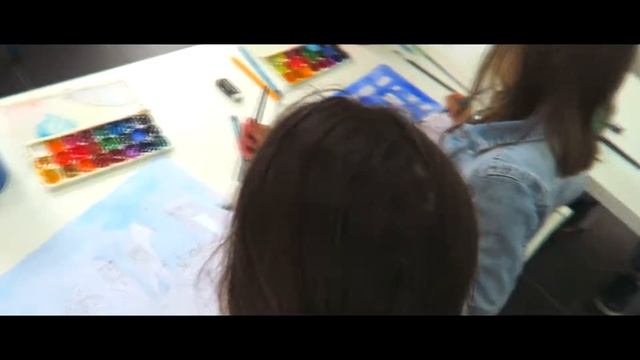 Минутки творчества и вдохновения / Уроки рисования акварелью в городе Лидс смотреть онлайн