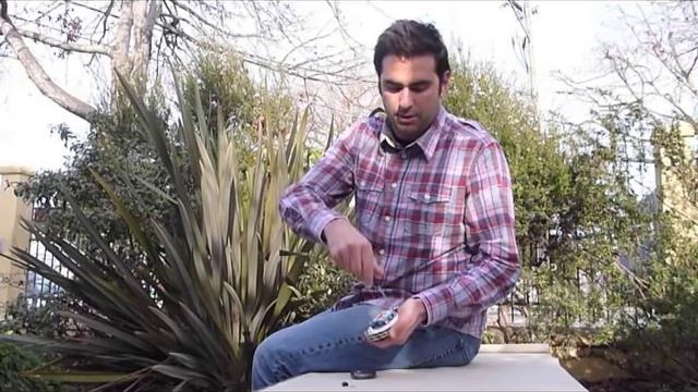 Solio - How To Replace Your Solio's Battery When The Time Comes!