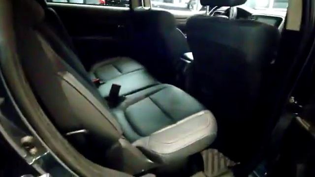 Обзор Mitsubishi Outlander 2.4 в синем цвете 2021 год выпуска смотреть онлайн