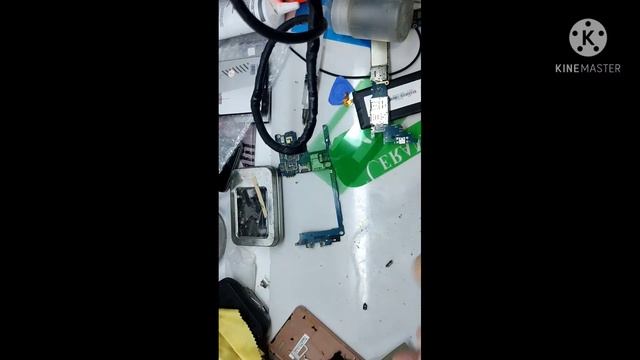 LG_Q6 Ekran Deyişimi. замена экрана LG Q6