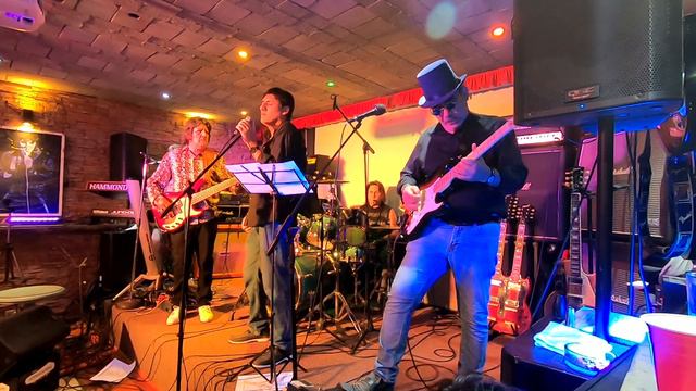 I Put a Spell on You canción de Credence Clearwater Revival, cover смотреть онлайн