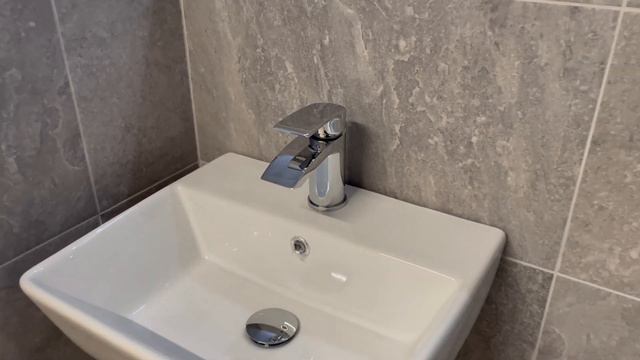 Eliseo Ricci Flow Mono Basin Mixer inc. Waste (13406) Chrome смотреть онлайн