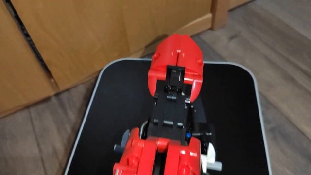 (VLOG) Конструктор гоночный мотоцикл T3043 Dukat V4 729 Деталей красный смотреть онлайн
