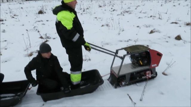Мотобуксировщик LUMEKE смотреть онлайн