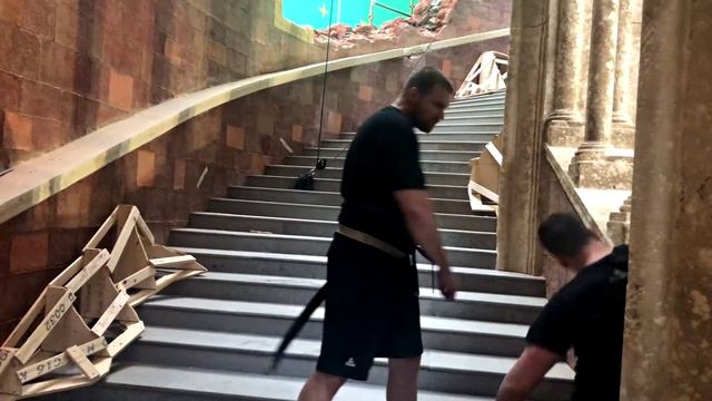 The Hound vs The Mountain Fight Scene (behind the scenes footage) смотреть онлайн