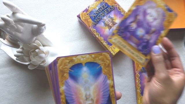 Angel Answers Oracle Deck Review | Flip Through смотреть онлайн